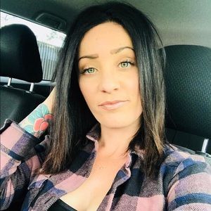 Meet your Posher, Corrina